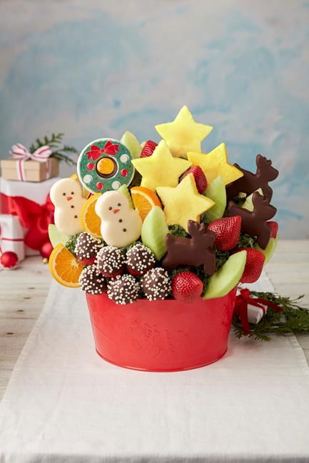 Give the gift of citrus this holiday season for pop of cheer | iNFOnews.ca