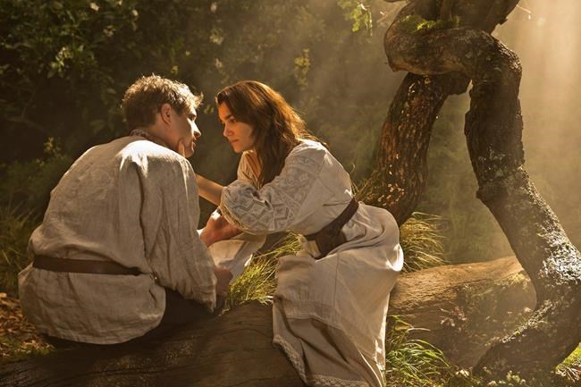 Review: A schmaltzy history lesson in 'Bitter Harvest' | iNFOnews.ca