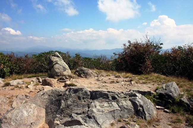 From Luckenbach to Rocky Top, country is an American roadmap | iNFOnews.ca