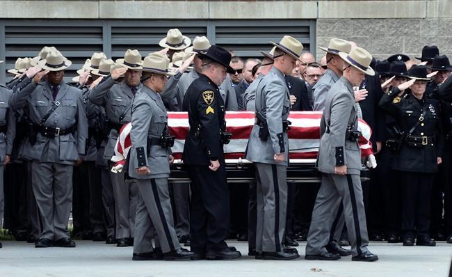 Hundreds of troopers tip hats to slain NY trooper | iNFOnews.ca