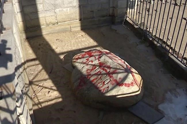 Police: Teen faces charges in vandalism on Plymouth Rock | iNFOnews.ca Police: Teen faces charges in vandalism on Plymouth Rock | iNFOnews.ca