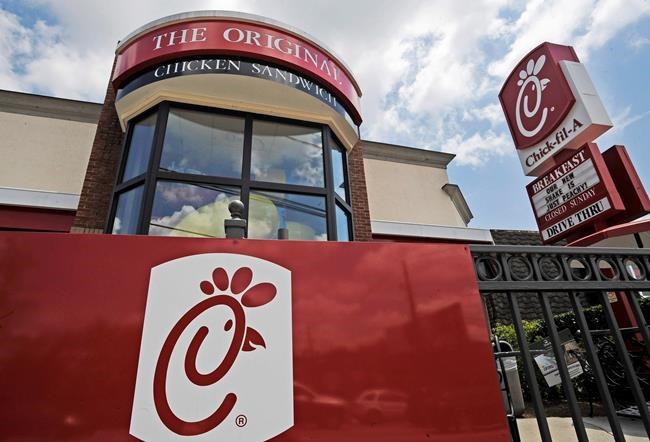 Chick-fil-A halts donations to 3 groups against gay marriage | iNFOnews.ca Chick-fil-A halts donations to 3 groups against gay marriage | iNFOnews.ca