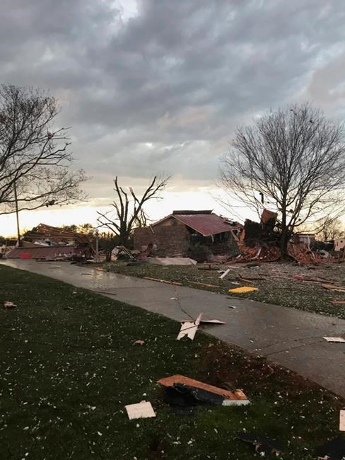 Severe storms spawn tornadoes, damage homes in Southeast US | iNFOnews.ca Severe storms spawn tornadoes, damage homes in Southeast US | iNFOnews.ca