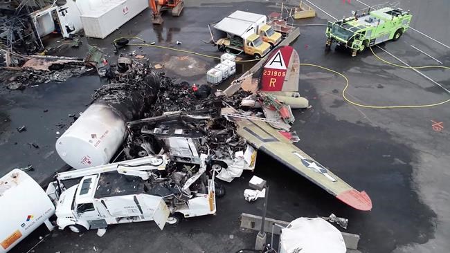 Lawsuit filed over fatal crash of WWII-era airplane | iNFOnews.ca
