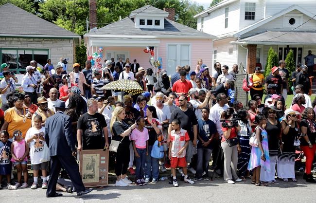 Owners of Ali's boyhood home warn of possible closing | iNFOnews.ca