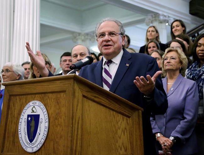 Democratic state legislators weigh moves to counter Trump | iNFOnews.ca