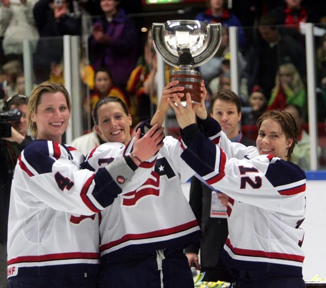 US women's hockey agreement could have far-reaching impact | iNFOnews.ca