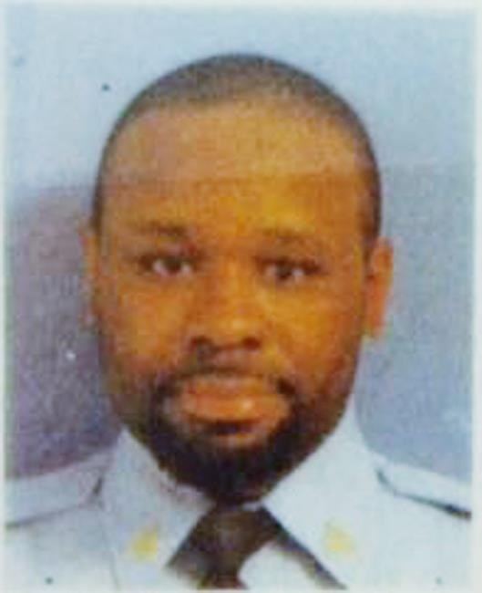 Police storm prison, end hostage standoff; guard found dead | iNFOnews.ca