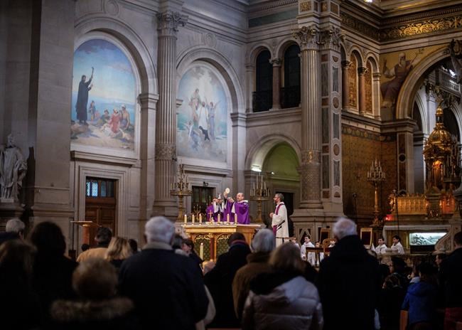 Worries over virus prompt changes in many worship services | iNFOnews.ca Worries over virus prompt changes in many worship services | iNFOnews.ca