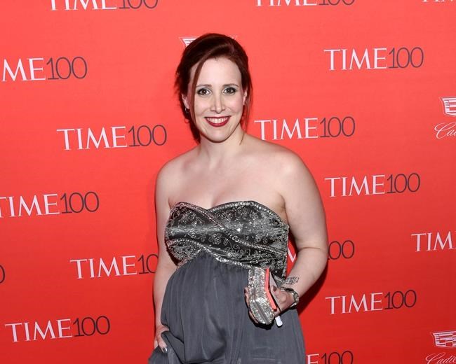 Dylan Farrow to publish 2 young adult fantasy novels | iNFOnews.ca