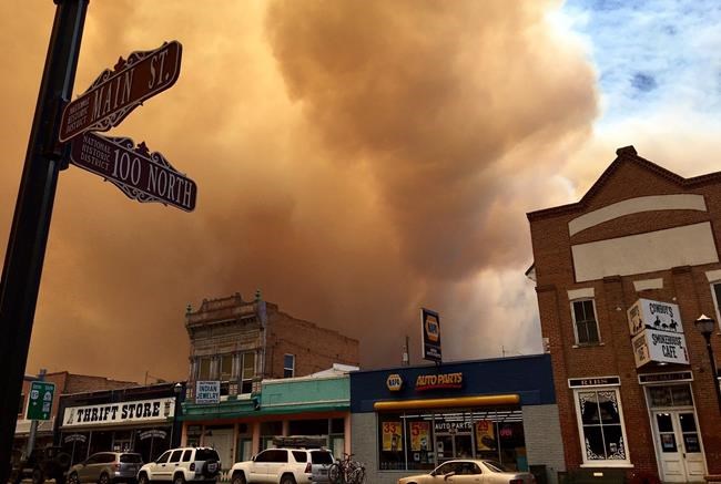 The Latest: Arizona governor seeking more wildfire funding | iNFOnews.ca The Latest: Arizona governor seeking more wildfire funding | iNFOnews.ca