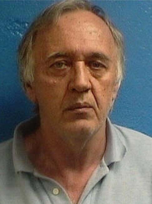 Arkansas inmate on lam for 32 years visiting mom when caught | iNFOnews.ca