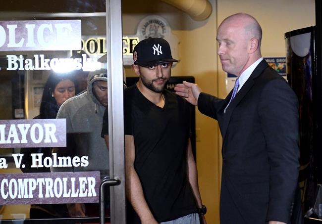 Limousine service operator charged in crash that killed 20 | iNFOnews.ca