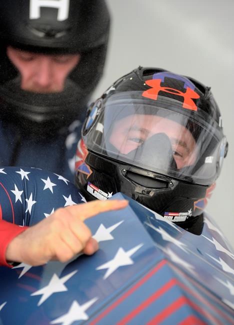 Canadians capture silver and bronze in World Cup bobsled event | iNFOnews.ca