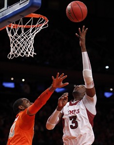 Wyatt, Lee have career-highs as Temple beats No. 3 Syracuse 83-79 | iNFOnews.ca Wyatt, Lee have career-highs as Temple beats No. 3 Syracuse 83-79 | iNFOnews.ca