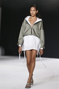 Naomi Campbell makes runway appearance at New York Fashion Week on Tuesday | iNFOnews.ca Naomi Campbell makes runway appearance at New York Fashion Week on Tuesday | iNFOnews.ca