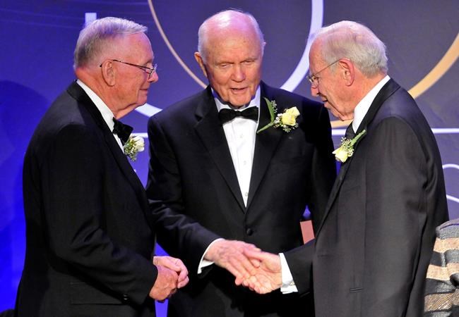 John Glenn, the 1st American to orbit Earth, dies at age 95 | iNFOnews.ca John Glenn, the 1st American to orbit Earth, dies at age 95 | iNFOnews.ca