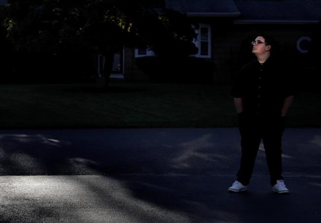 Seeing hope: FDA panel considers gene therapy for blindness | iNFOnews.ca