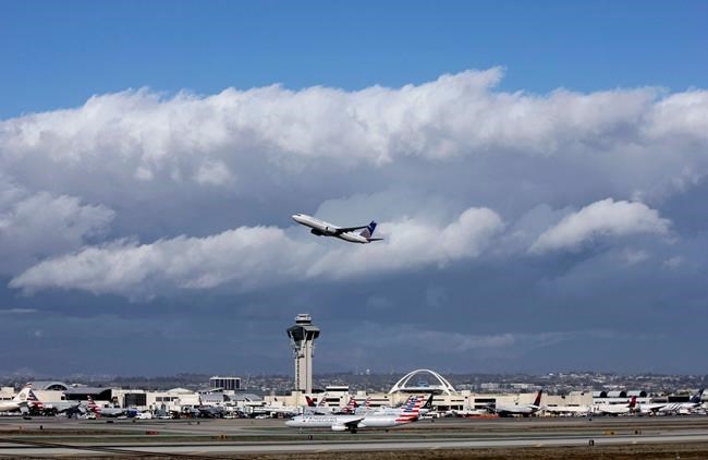 Sorry, paparazzi, celebs now get private treatment at LAX | iNFOnews.ca