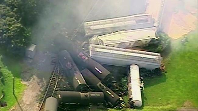 Feds say brake problems preceded derailment in Pennsylvania | iNFOnews.ca Feds say brake problems preceded derailment in Pennsylvania | iNFOnews.ca