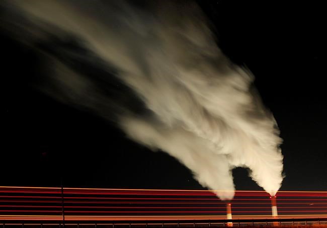 EPA seeks to scuttle cleanup of coal power plant pollution | iNFOnews.ca