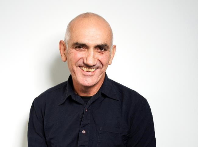 Paul Kelly plays to strengths on sturdy 'Life is Fine' | iNFOnews.ca CP402187721