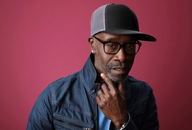 Don Cheadle sports political shirts as he hosts 'SNL' | iNFOnews.ca Don Cheadle sports political shirts as he hosts 'SNL' | iNFOnews.ca