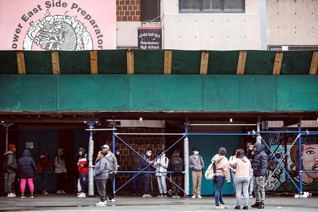 School districts take unplanned plunge into online learning | iNFOnews.ca