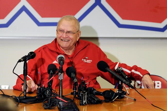 Gagliardi, college football's winningest coach, dies at 91 | iNFOnews.ca