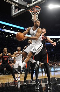 Williams and Livingston score 18 each, Pierce hits late 3-pointer as Nets beat Raptors 101-97 | iNFOnews.ca Williams and Livingston score 18 each, Pierce hits late 3-pointer as Nets beat Raptors 101-97 | iNFOnews.ca