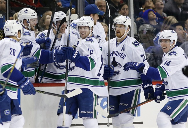 Miller makes 47 saves, Vrbata scores in SO for Canucks | iNFOnews.ca CP36050068