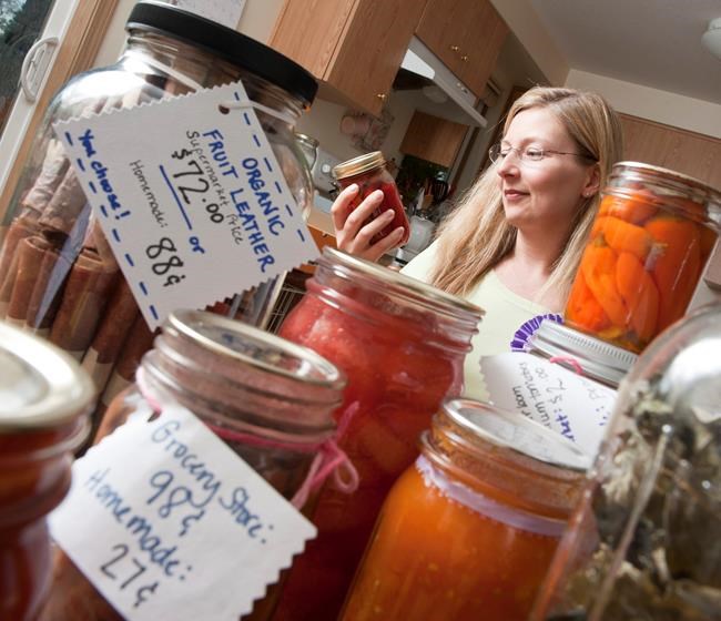 Master gardener training creates volunteers | iNFOnews.ca