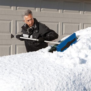 What's new in snow removal, from heated cables to battery-charged blowers | iNFOnews.ca CP31581180