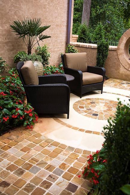 Courtyards - the original 'outdoor rooms' - get a new look | iNFOnews.ca
