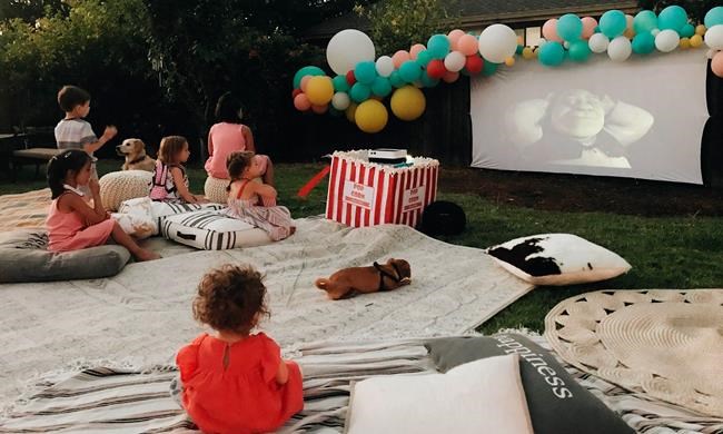 Setting up an outdoor TV or projector has gotten easier | iNFOnews.ca Setting up an outdoor TV or projector has gotten easier | iNFOnews.ca