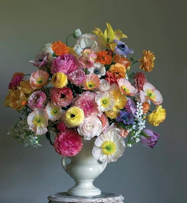 Flowers and floral design are abloom in 2020 decor | iNFOnews.ca
