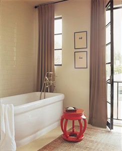Orange, used creatively and carefully, is warming up home decor this fall | iNFOnews.ca Orange, used creatively and carefully, is warming up home decor this fall | iNFOnews.ca