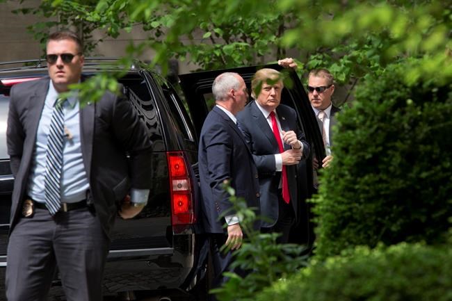 Trump uses the word 'rape' when discussing Bill Clinton | iNFOnews.ca CP1781907481