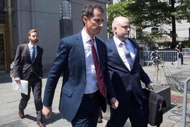 The Latest: Anthony Weiner cries while apologizing in court | iNFOnews.ca The Latest: Anthony Weiner cries while apologizing in court | iNFOnews.ca