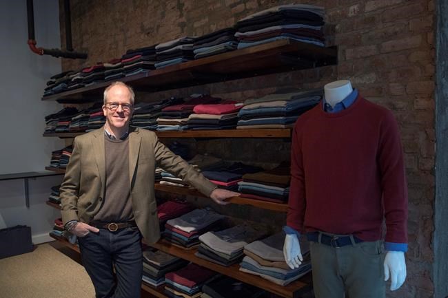 Doorbuster discounts unlikely at small retailers this season | iNFOnews.ca