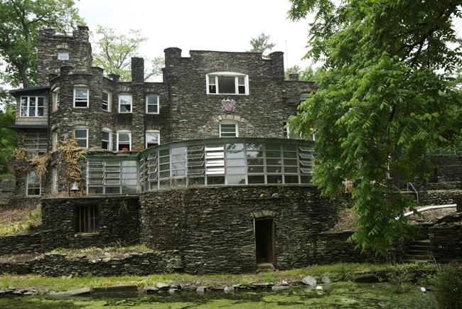 Derek Jeter selling 1903 New York castle for nearly $15M | iNFOnews.ca