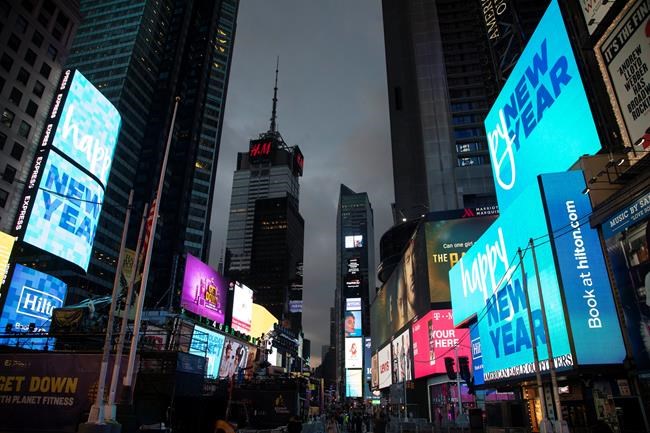 The Latest: Wet throngs welcome 2019 in Times Square | iNFOnews.ca