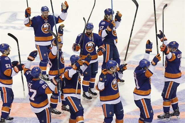 Tavares has goal, 2 assists and Isles earn 1st win of the season with 4-2 victory over Jets | iNFOnews.ca CP34920881