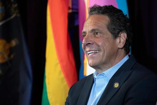 Andy Cohen pushes to allow surrogacy agreements in New York | iNFOnews.ca