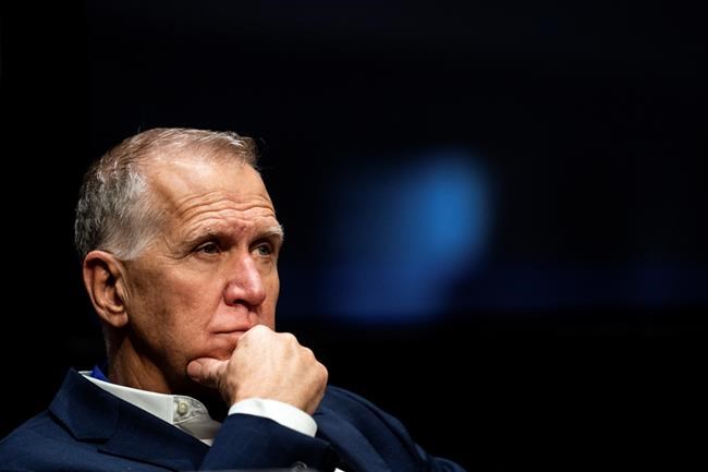 Tillis apologizes for failing to keep mask on at White House | iNFOnews.ca Tillis apologizes for failing to keep mask on at White House | iNFOnews.ca