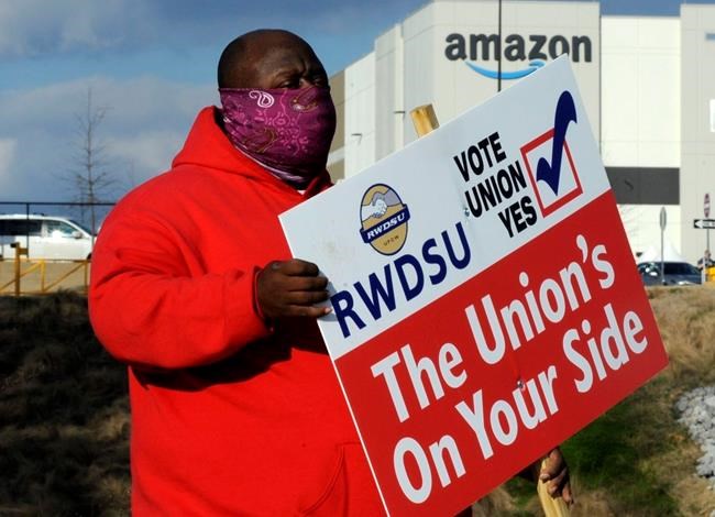 'Treating us like robots': Amazon workers seek union | iNFOnews.ca