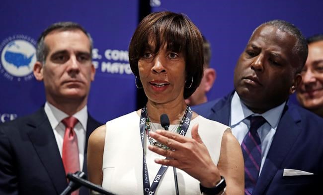 Prosecutors seek nearly 5 years for former Baltimore mayor | iNFOnews.ca