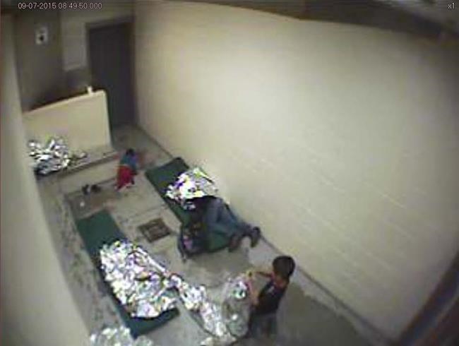 Images show crowded, dirty Border Patrol cells in Arizona | iNFOnews.ca