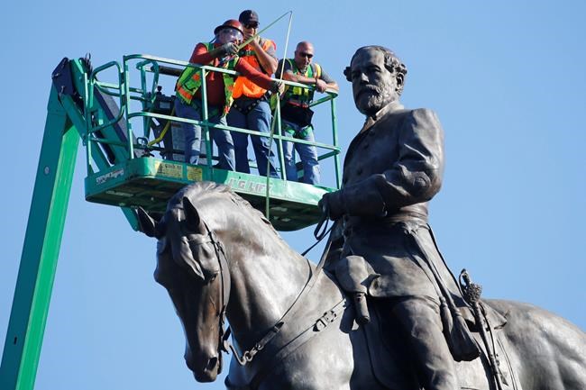 New lawsuit opposes plans to remove Lee statue in Virginia | iNFOnews.ca