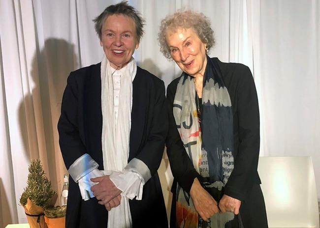 Margaret Atwood and Laurie Anderson talk art, age and more | iNFOnews.ca Margaret Atwood and Laurie Anderson talk art, age and more | iNFOnews.ca